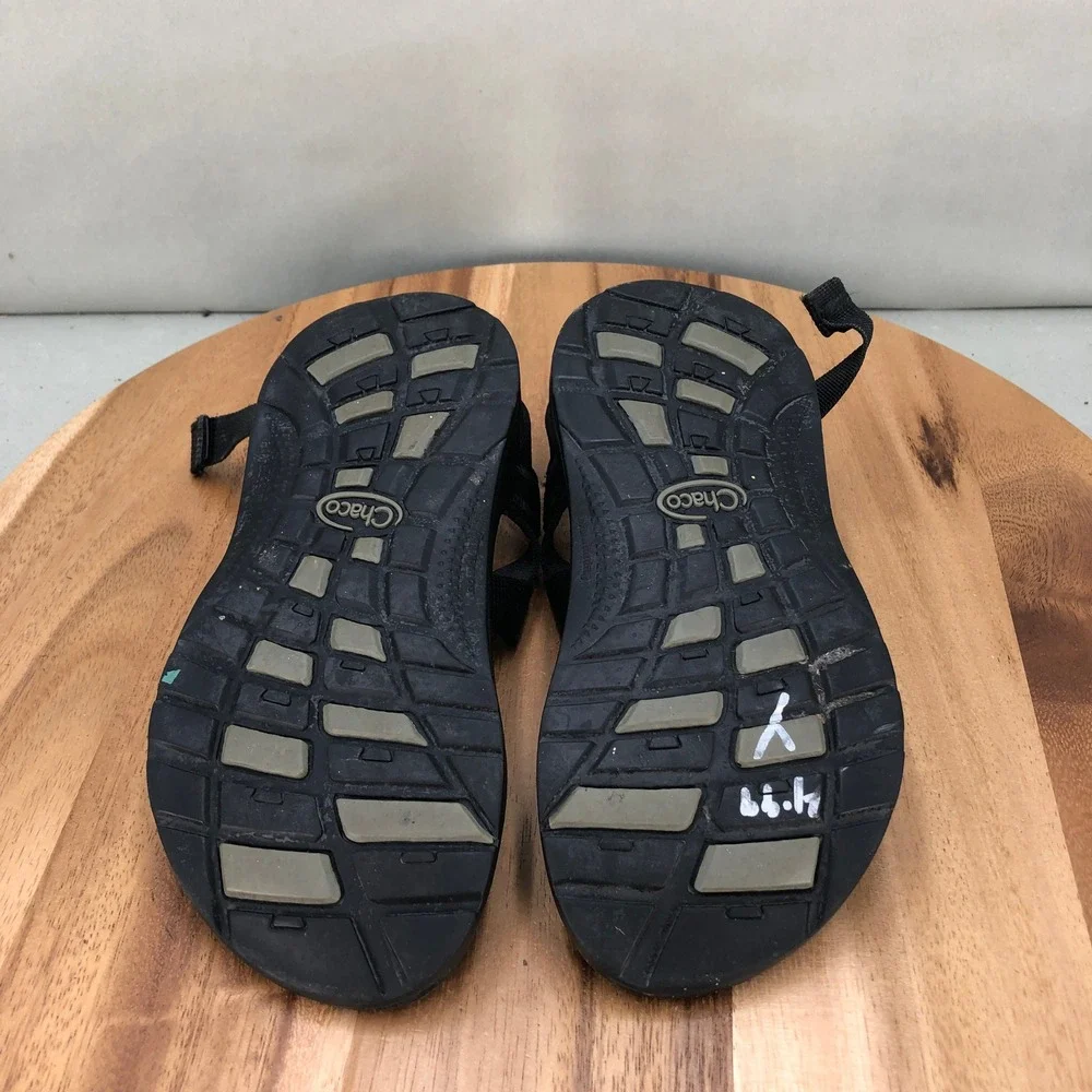 Chaco Z Cloud Sandals Black Adjustable Straps Sport Outdoor Walking Youth Size 3